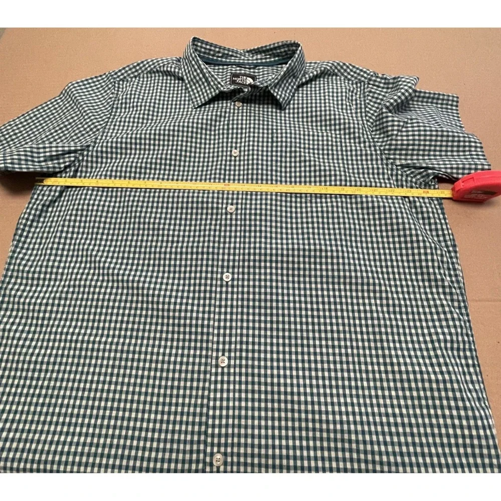 The North Face Men's XL Button Up Shirt Short Sleeve Green White Gingham Outdoor